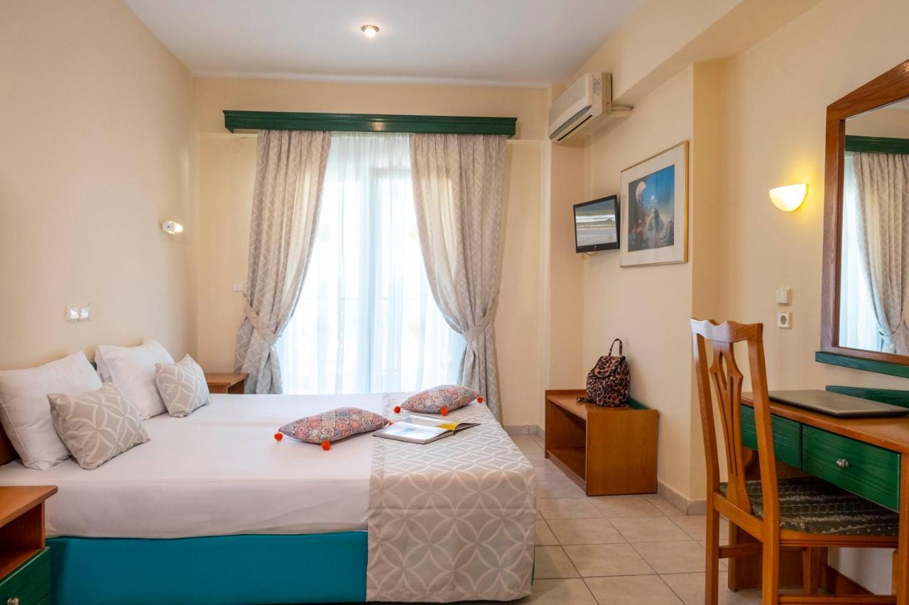 Aristides Hotel Fourka Ngoại thất bức ảnh