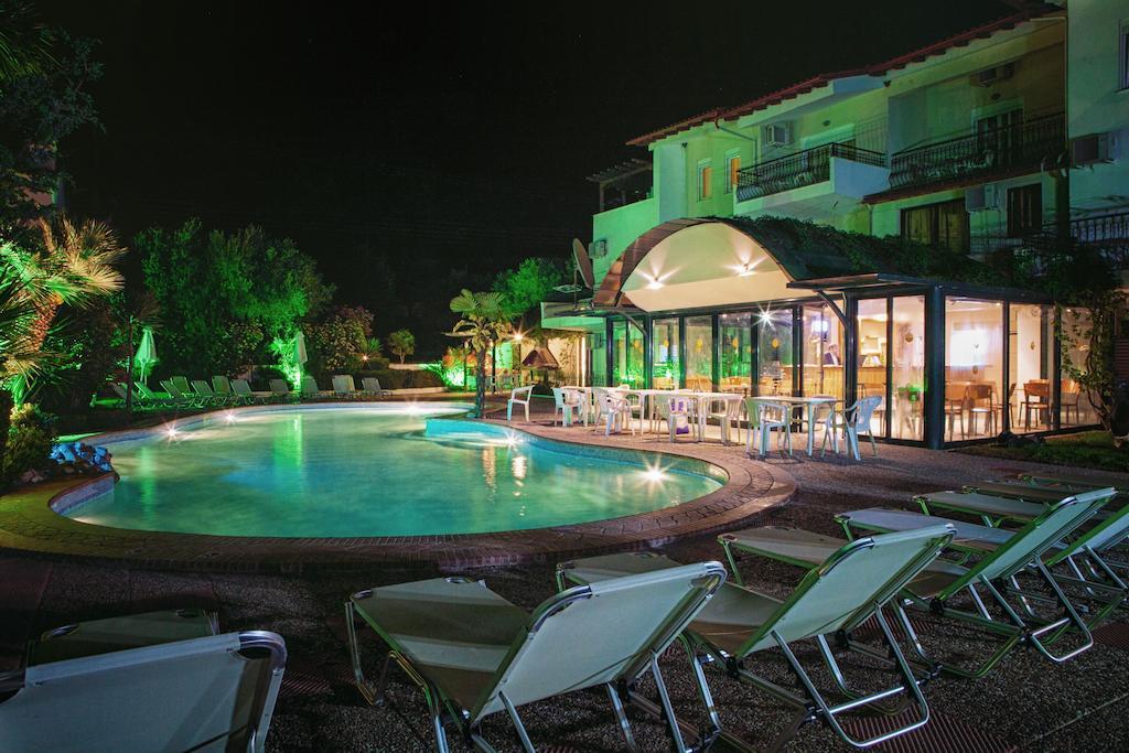Aristides Hotel Fourka Ngoại thất bức ảnh